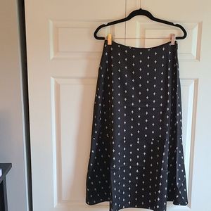 NWOT Loft Peplum/Tulip Skirt